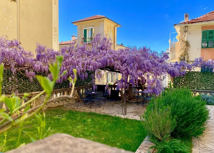 Cernaia Room La Spezia